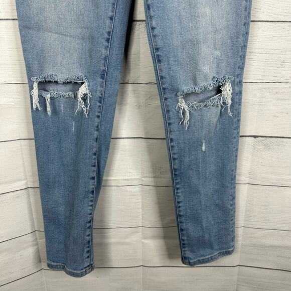 Kancan Womens size 5/26 High Rise Mom Distressed Denim Button Fly Jeans - Picture 5 of 11
